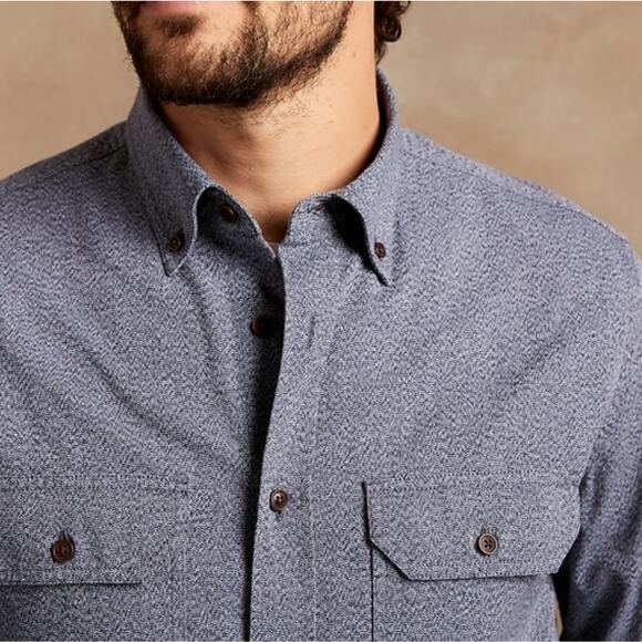 Banana Republic Untucked Standard-Fit Flannel Shirt size Large Navy - Picture 4 of 7